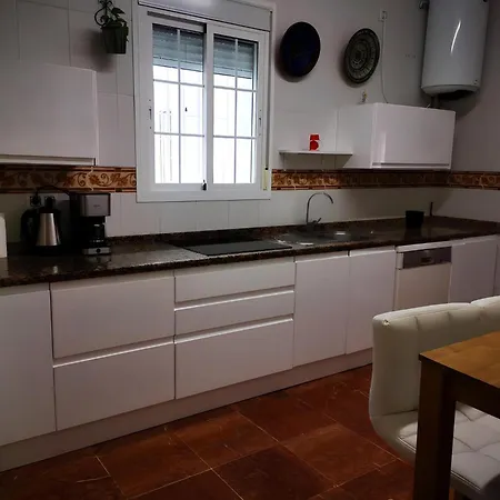 Con Jardin, Piscina Privada Y Parking Seville